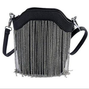 Small bucket chain bag